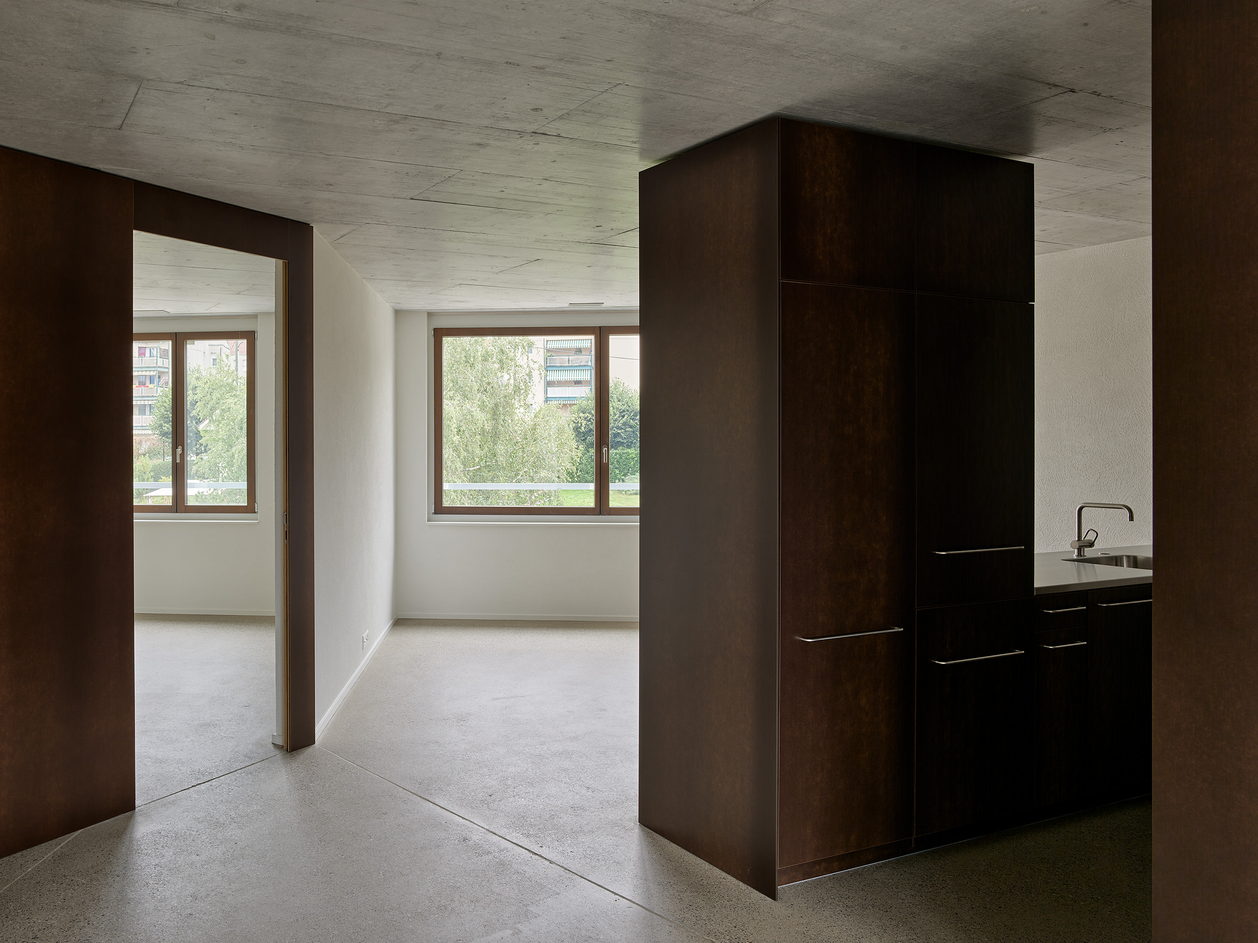 Ahp0055 AIQ4 000584 J2560